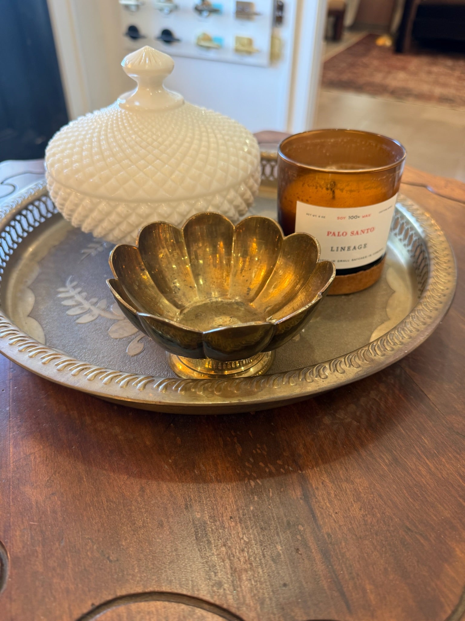 VINTAGE SCALLOPED BOWL