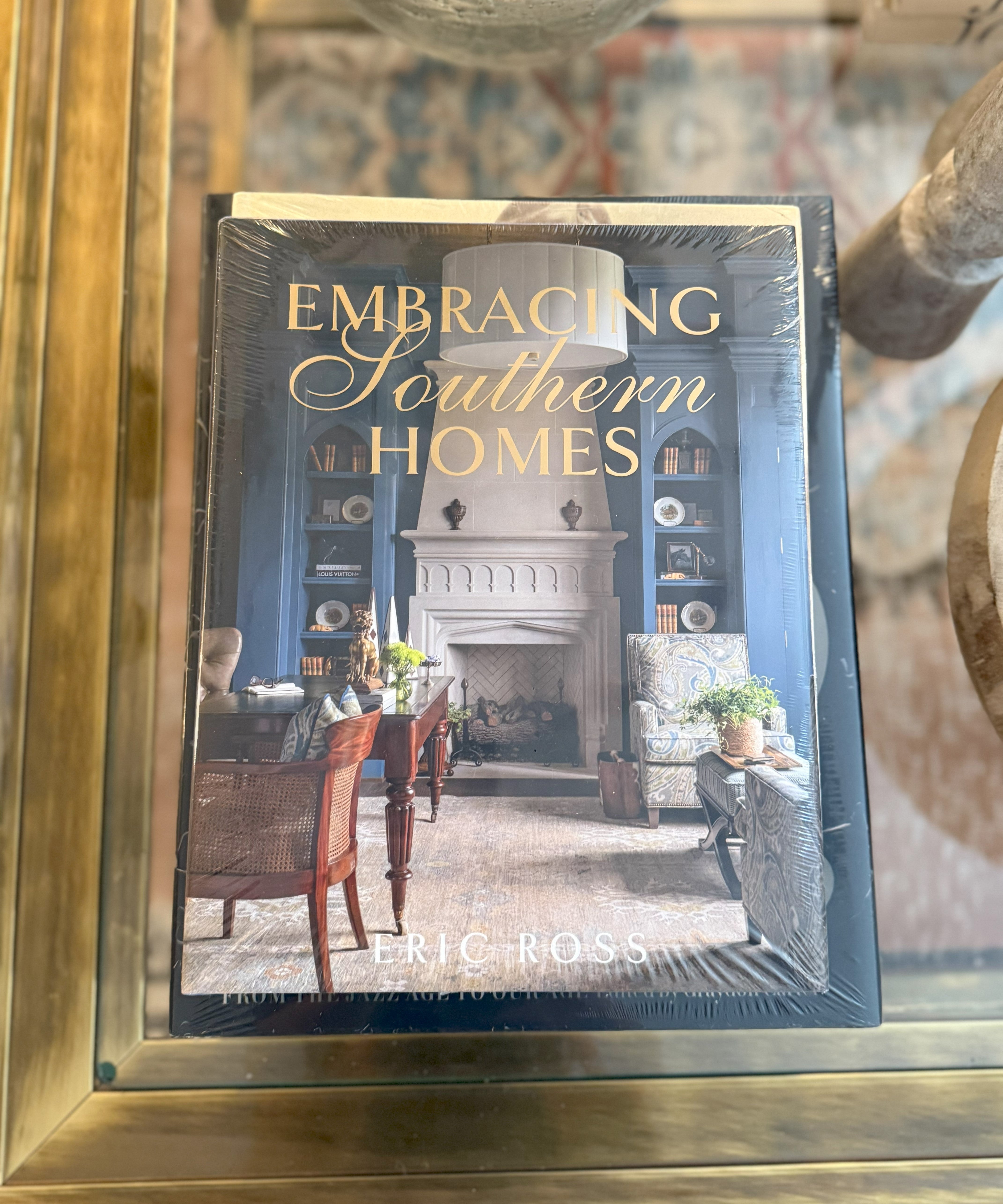 Embracing Southern Homes Book