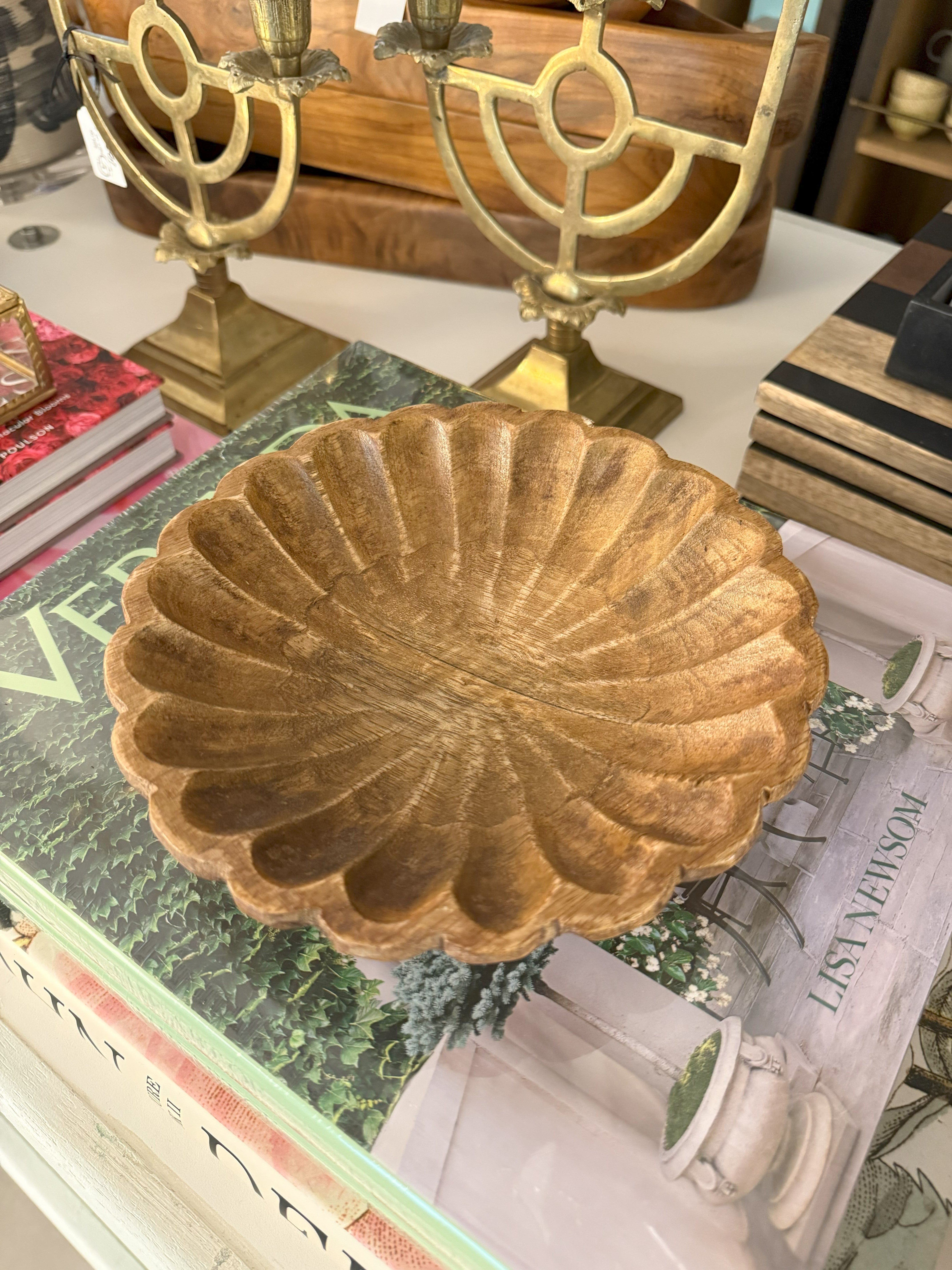 Mango Wood Scalloped Bowl