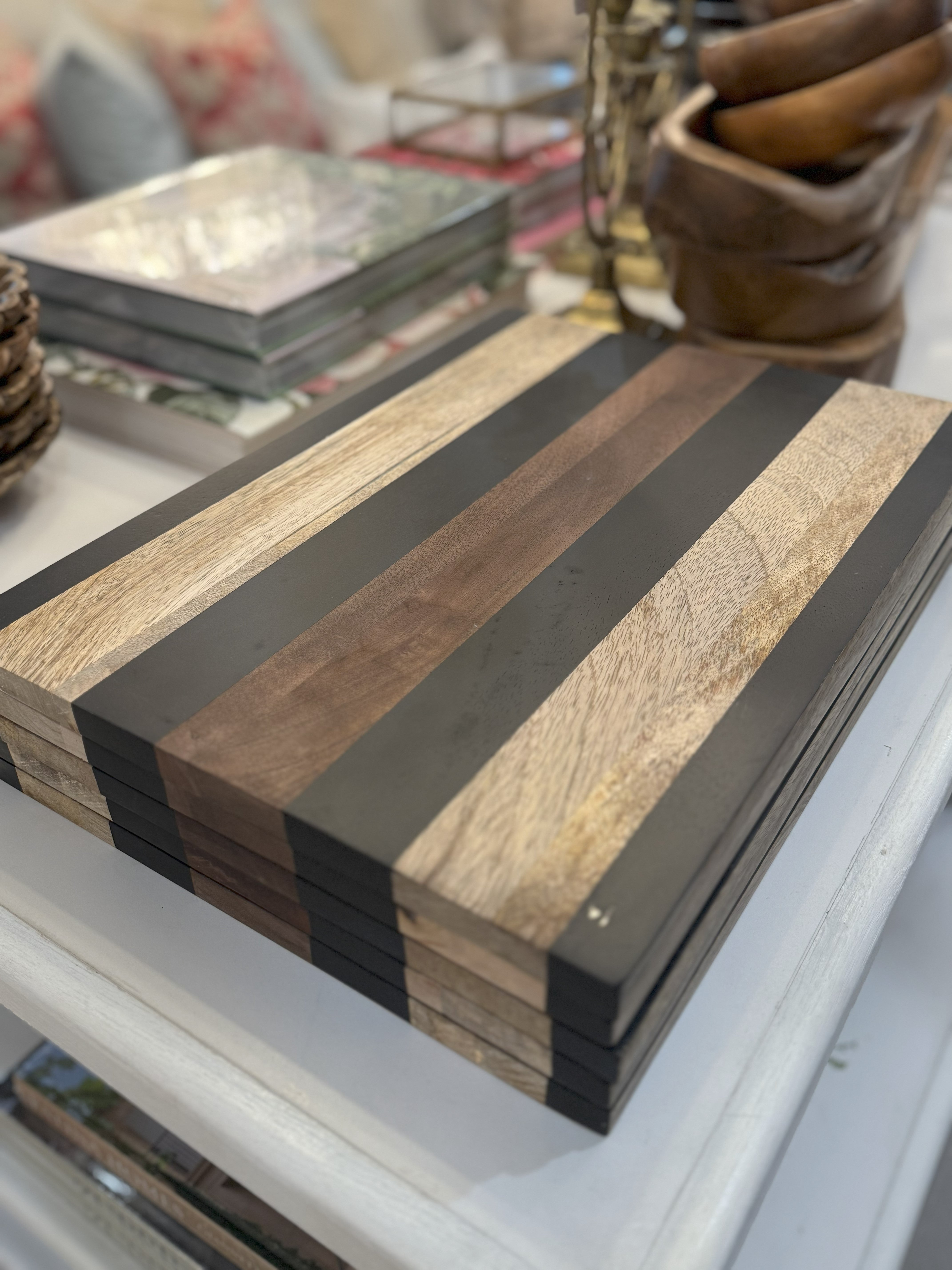 striped Mango wood cutting board