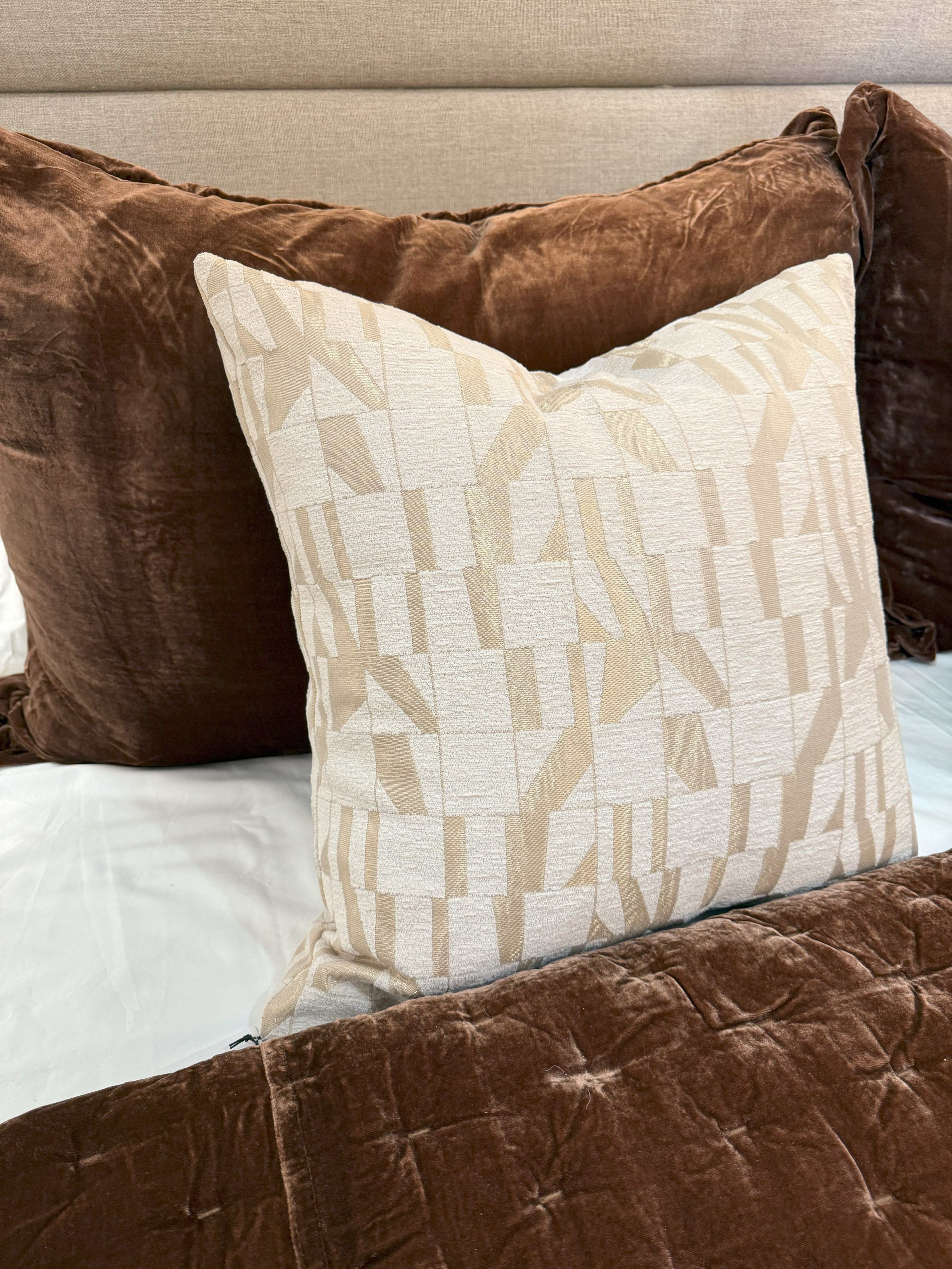 Dv Kapp Duved Throw Pillow