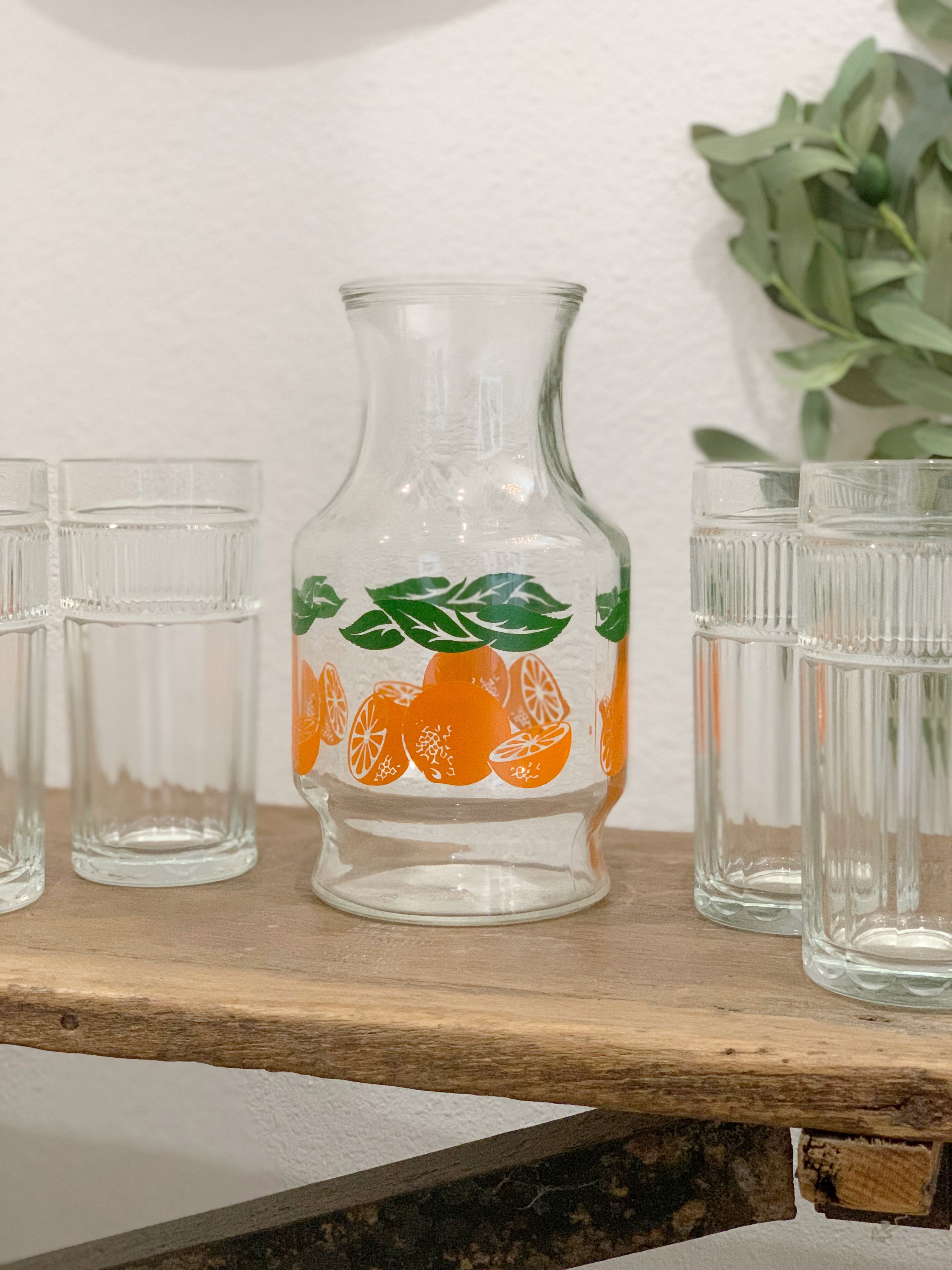 Anchor Hocking Oranges Carafe & 4 Drinking Glasses